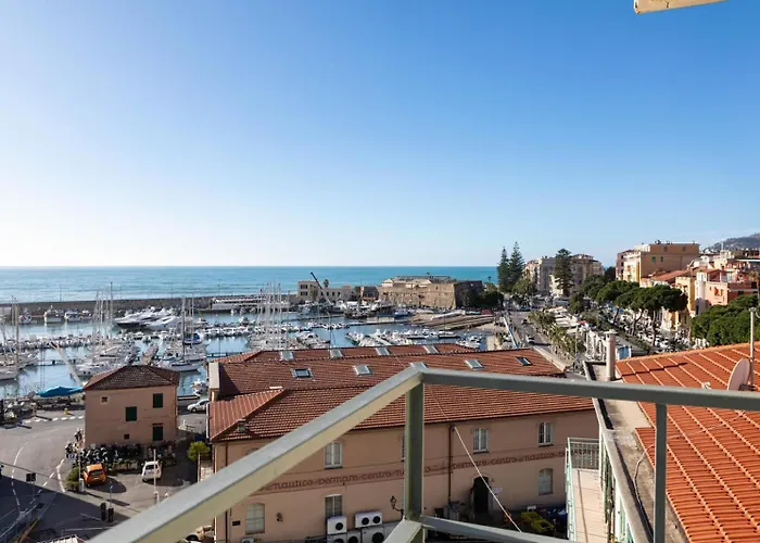 Zaffiro Attico Sanremo- Stunning View Terrace Lägenhet